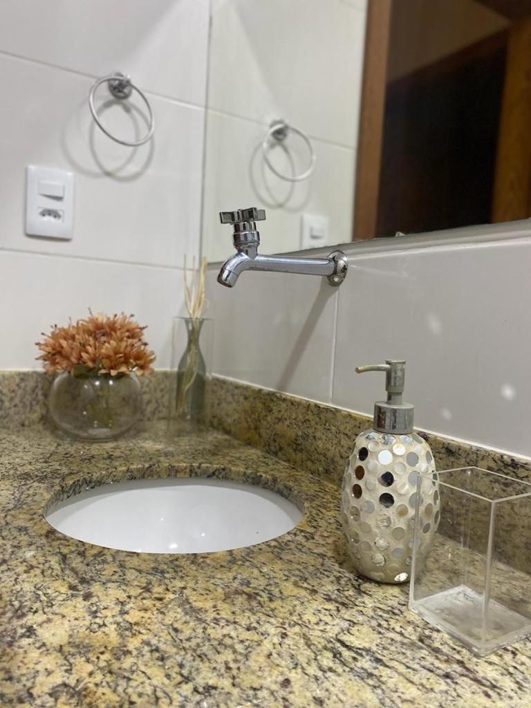 Apto Luxo Completo 3 Quartos Em Guriri 300 Mts Da Praia Wi-Fi Gratis São Mateus Zewnętrze zdjęcie
